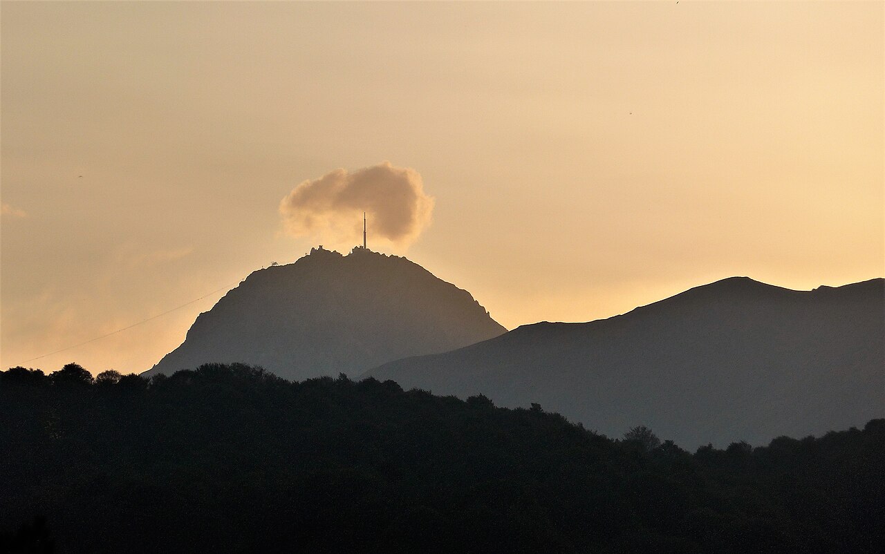 Coucher de soleil sur le Pic du Midi de Bigorre
